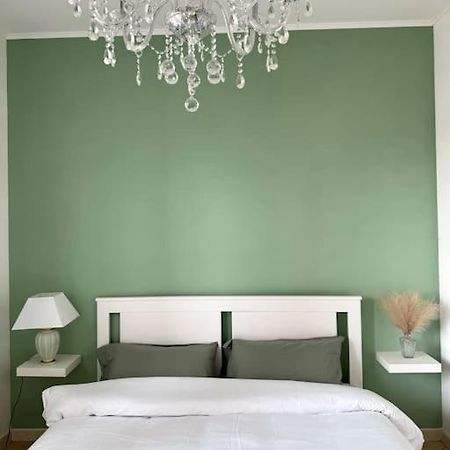 Casa Vacanza Elislor Apartments Fiumicino Bagian luar foto