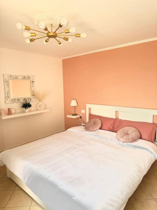 Casa Vacanza Elislor Apartments Fiumicino Bagian luar foto
